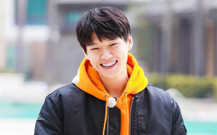 Hoàng Tử Thao, Kiều Hân: Không vào showbiz thì về kế thừa gia sản