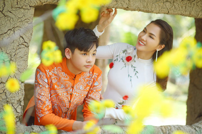 Hội quý tử điển trai nhà sao Việt: Con trai Anh Thư chuẩn soái ca