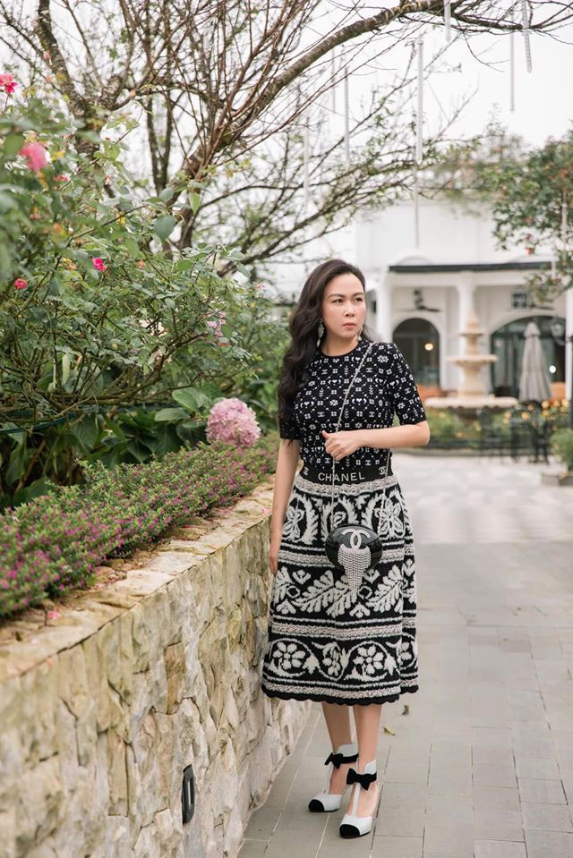 Phượng Chanel từ khi yêu Quách Ngọc Ngoan: Trẻ trung như đôi mươi