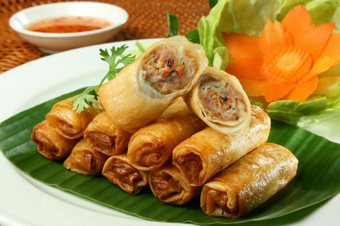 Rau muống xào tỏi là 1 trong 10 món ngon được báo nước ngoài bình chọn