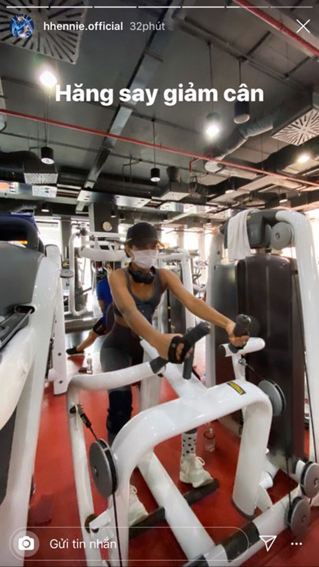 Sao Việt đua nhau trở lại phòng tập gym hậu tăng cân sau Tết