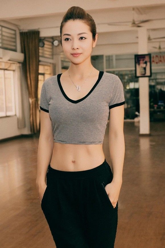 Sao Việt sinh 3-4 con vẫn xinh đẹp miễn chê: Nhất là Jennifer Phạm