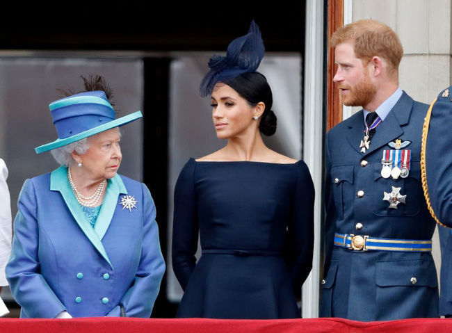 Sau màn vô lễ của Meghan: Nữ hoàng Anh xuất hiện đầy mệt mỏi