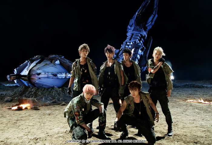 Số phận của trang phục idol Kpop mặc sau khi biểu diễn
