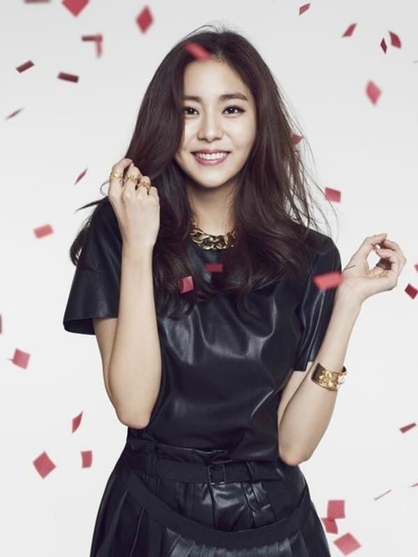 Dàn mỹ nhân Kbiz mách mẹo giữ tóc đẹp: Song Hye Kyo ít dùng máy sấy