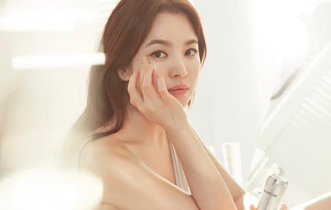Dàn mỹ nhân Kbiz mách mẹo giữ tóc đẹp: Song Hye Kyo ít dùng máy sấy