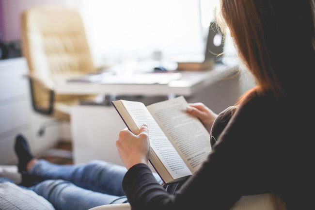 Sống tối giản đúng chất: Giảm áp lực kiếm tiền, ăn và ngủ ít đi