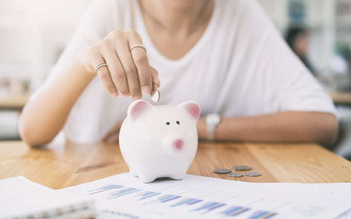 Sống tối giản đúng chất: Giảm áp lực kiếm tiền, ăn và ngủ ít đi