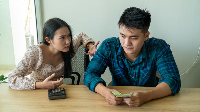 Theo nhân tướng học: Đàn ông có xương má cao là kẻ tiểu nhân, xui xẻo
