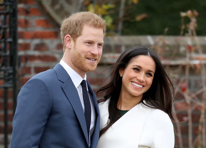 Thông báo mới khiến Harry - Meghan bị chỉ trích vô lễ với nữ hoàng