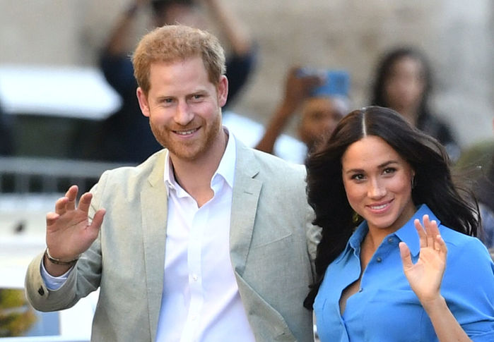 Thông báo mới khiến Harry - Meghan bị chỉ trích vô lễ với nữ hoàng