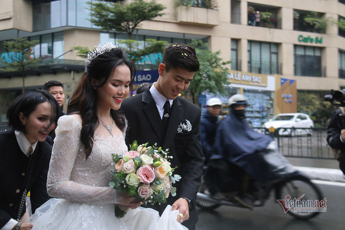 Thực đơn 9 món tại đám cưới Duy Mạnh: Không uổng bàn tiệc hơn 10 triệu