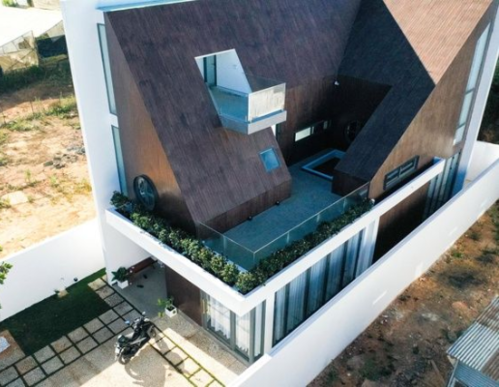 Tóc Tiên - Hoàng Touliver sở hữu khối tài sản khủng khi về chung nhà