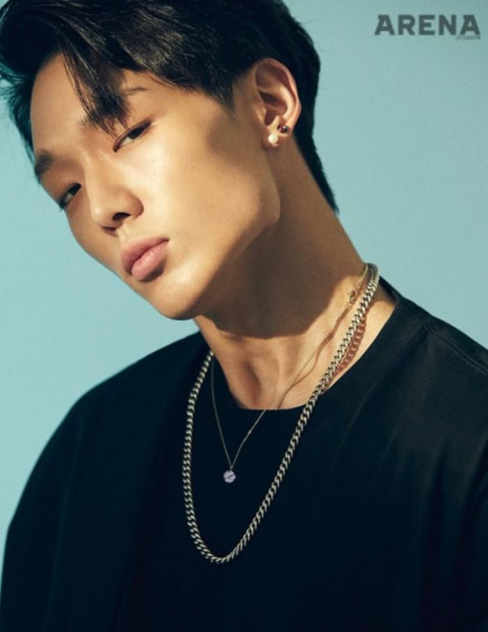 Top idol Kpop sở hữu xương quai hàm quyến rũ nhất do Knet bình chọn