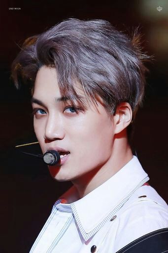 Top idol Kpop sở hữu xương quai hàm quyến rũ nhất do Knet bình chọn