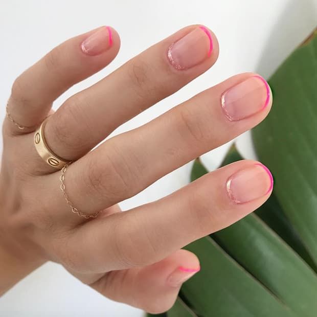 Bộ nail dịp Valentine: Hồng pastel, họa tiết đơn giản nhưng đáng yêu