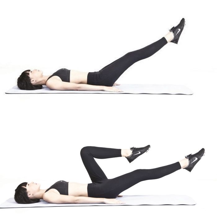 Gác chân lên tường - mẹo làm thon đùi của nữ phụ Itaewo Class