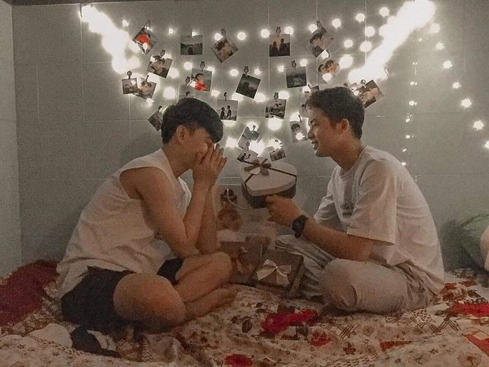 Cặp đôi mỹ nam: Yêu sau hai ngày quen, sẵn sàng chạy 30km để xin lỗi