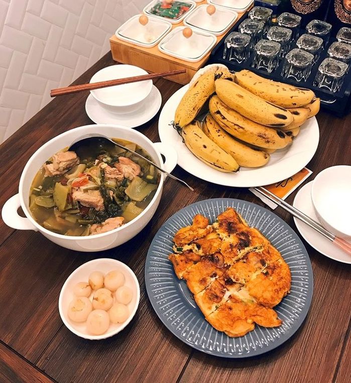 Vợ chồng trẻ cải tạo căn hộ cũ thành không gian xinh đẹp, tiện nghi