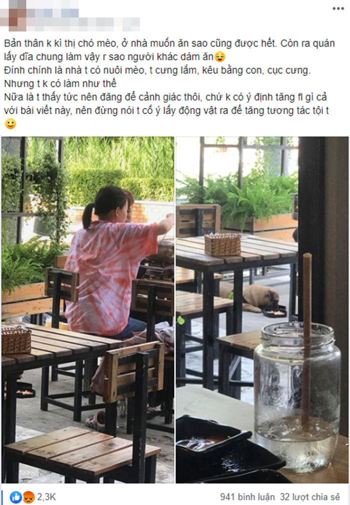 Cô gái cho cún cưng ngồi trên ghế và ăn bằng đĩa nhà hàng