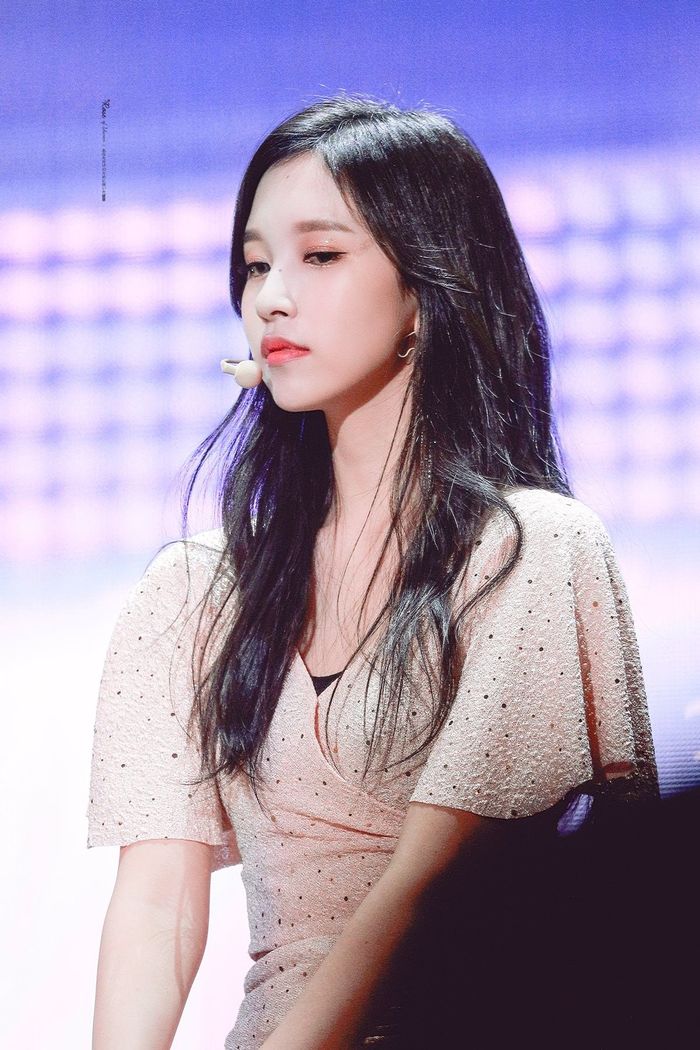Nữ Idol Kpop cùng sinh 1997: Rosé, Jihyo xinh đẹp, nổi đình nổi đám