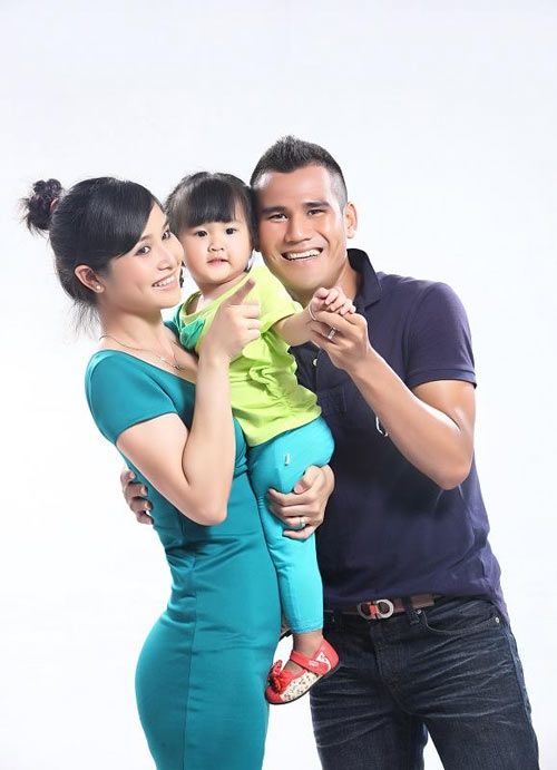 5 chuyện tình sao Việt - cầu thủ: Tiến Linh - Hồng Loan được ủng hộ