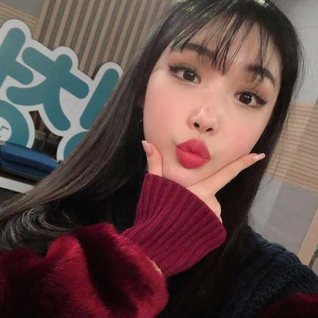 6 idol Kpop sở hữu 'nốt ruồi hoàng kim': Soojin (G)I-DLE quyến rũ lạ