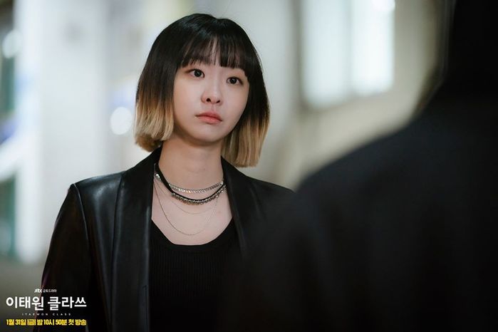 Sao Hàn bỏ lỡ vai diễn đắt giá: IU suýt thành nữ chính Itaewon