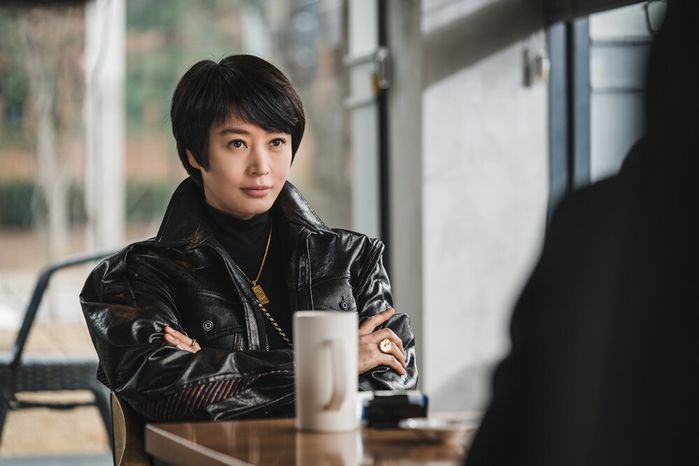 Sao Hàn bỏ lỡ vai diễn đắt giá: IU suýt thành nữ chính Itaewon