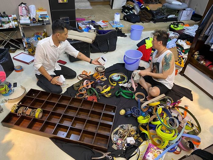Phòng của Mr. Đàm: Shop thời trang cũng chào thua
