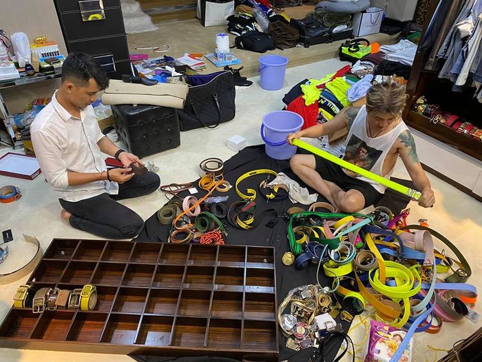 Phòng của Mr. Đàm: Shop thời trang cũng chào thua