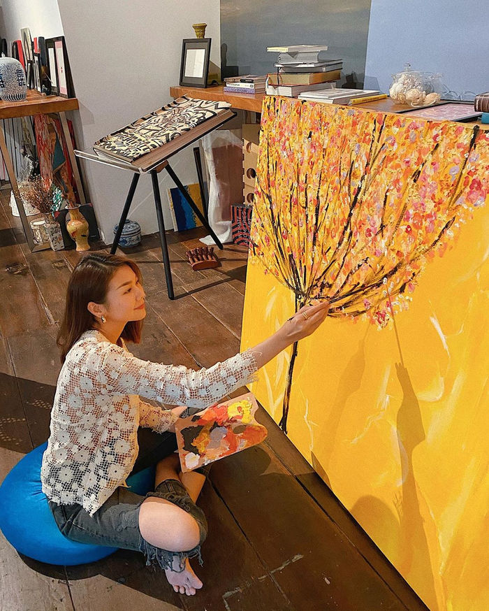 Lệ Quyên khoe ảnh con trai soái ca, bộ tứ Mây Trắng hội ngộ