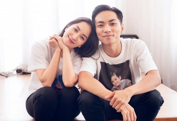 Khánh Thi đón tuổi mới bên Phan Hiển, Lan Ngọc chụp cận mặt cực xinh