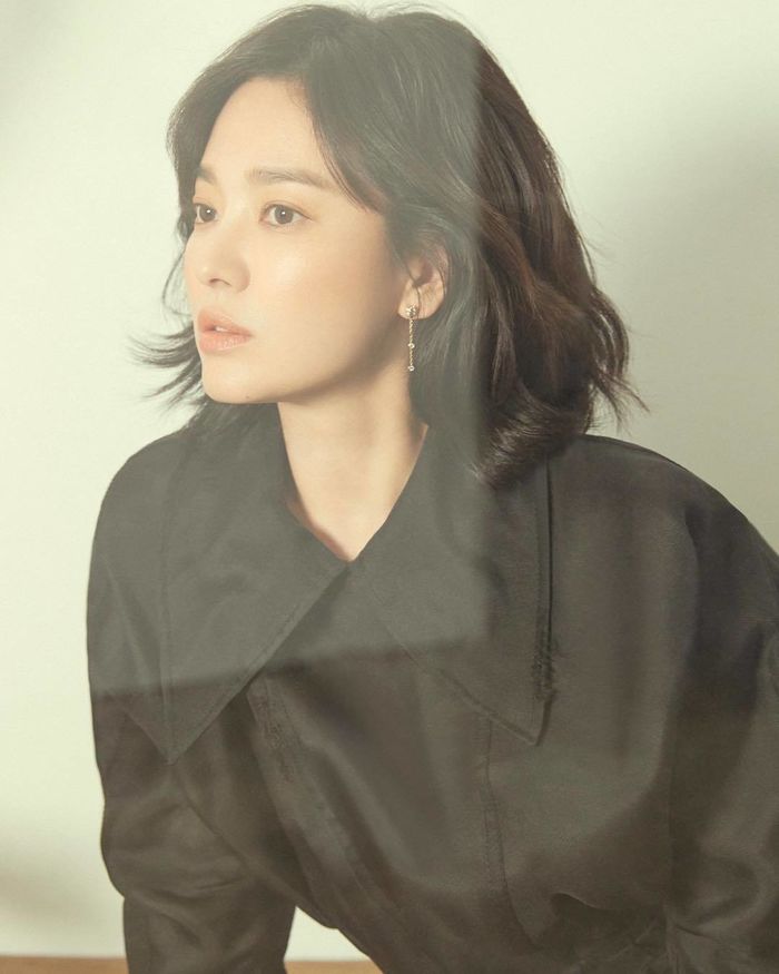 Bị chê bai già nua, Song Hye Kyo đáp trả bằng nhan sắc đỉnh cao
