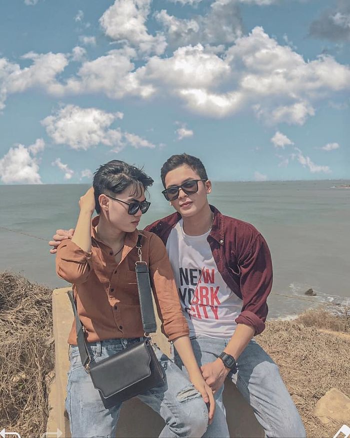Cặp đôi mỹ nam: Yêu sau hai ngày quen, sẵn sàng chạy 30km để xin lỗi
