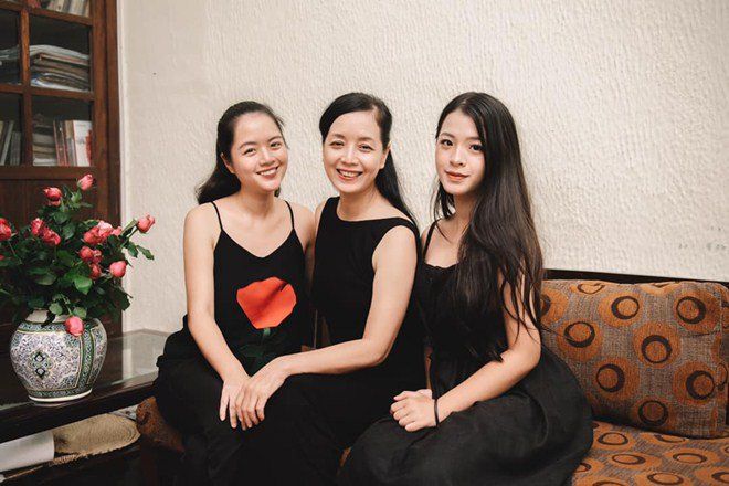 Con gái rượu nhà NSƯT Chiều Xuân: 16 tuổi đã được xướng danh mỹ nhân