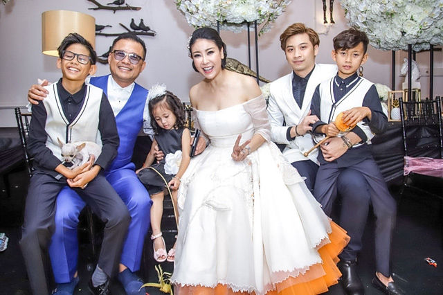 Cuộc đời của Hà Kiều Anh - Hoa hậu trẻ nhất lịch sử Việt Nam