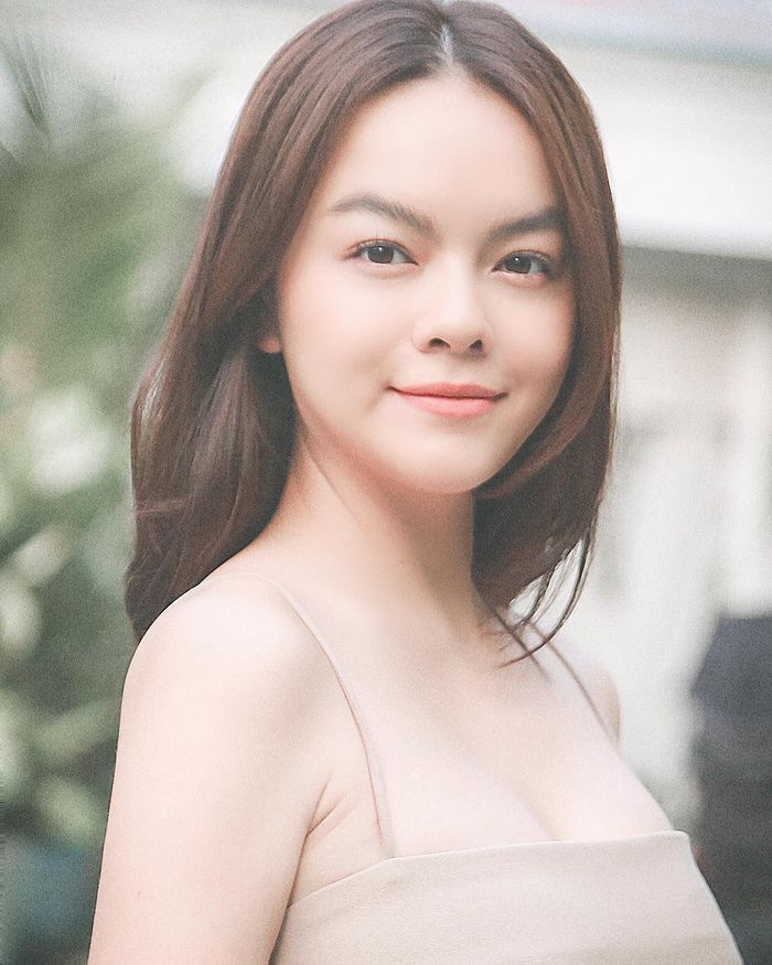 Cuộc sống sau ly hôn của mỹ nhân Vbiz: Quỳnh Anh ngày một rực rỡ