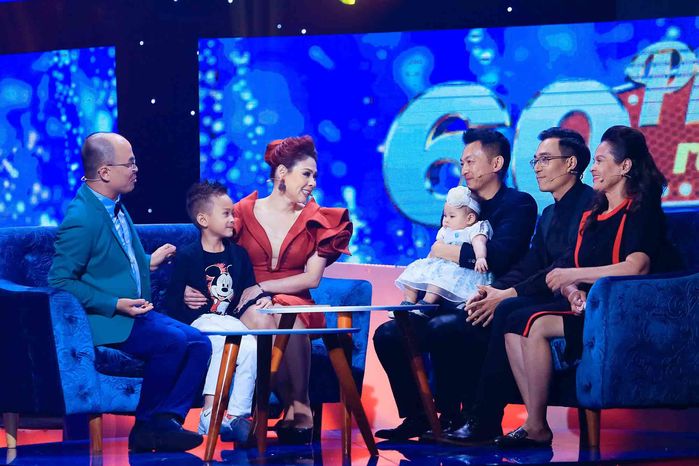 Cuộc sống tại Mỹ của ca sĩ Thanh Thảo: An nhàn trong biệt thự triệu đô