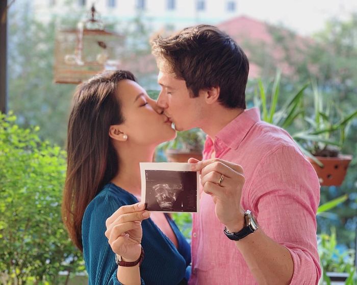 MC Hoàng Oanh buồn vì bản thân còn nhiều khuyết điểm