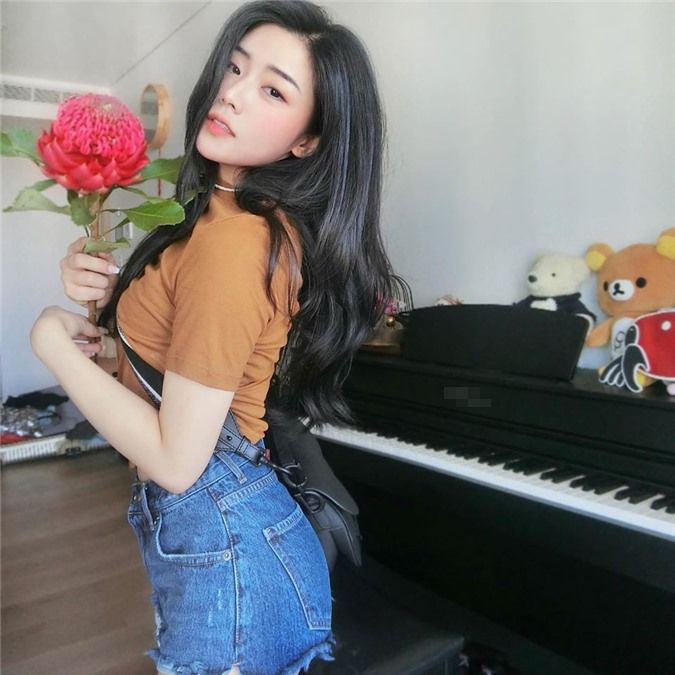 So sánh gu thời trang của em gái sao Việt