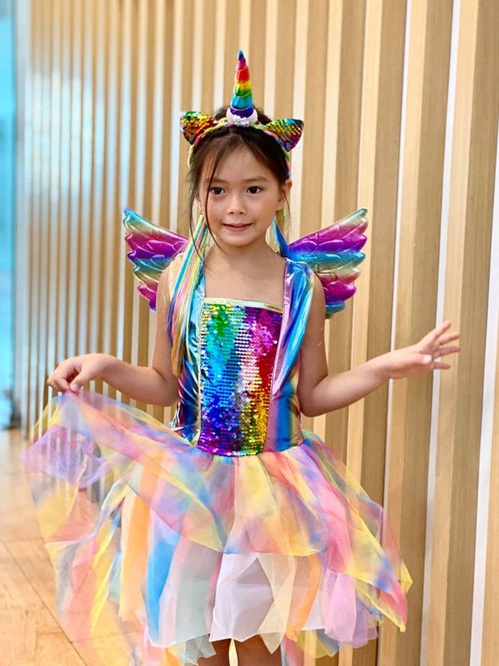 Hội bạn thân Kỳ Duyên tụ họp, Hoàng Oanh khoe ảnh siêu âm con đầu lòng