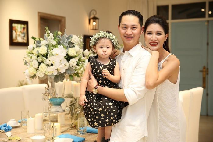 Giúp việc nhà sao: Trang Trần than thở thay gần 40 người