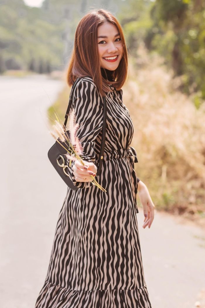 Hé lộ căn hộ sang trọng, đầy màu sắc của chị đại làng mẫu Thanh Hằng
