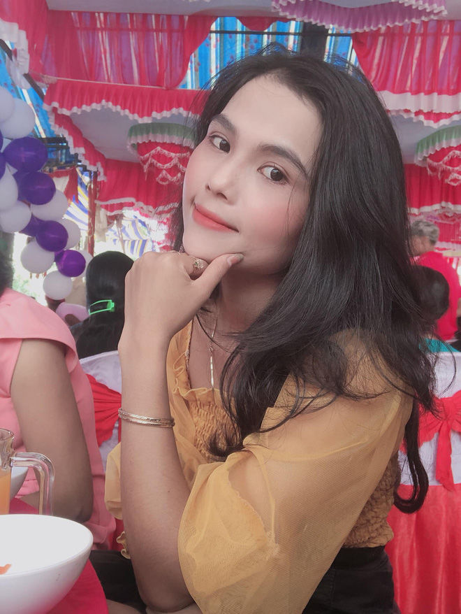 H’Hen Niê khoe ảnh em gái xinh đẹp khiến dân tình trầm trồ