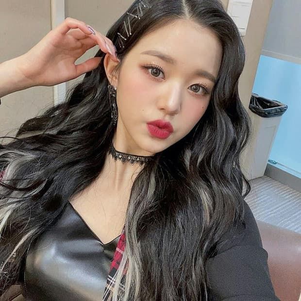 Học highlight tóc nổi bật như sao nữ Kbiz: Nancy, JooE “đỉnh của đỉnh