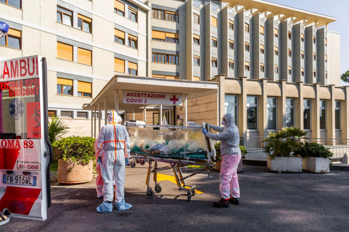 Italy có số người qua đời vì Covid-19 cao nhất trong ngày