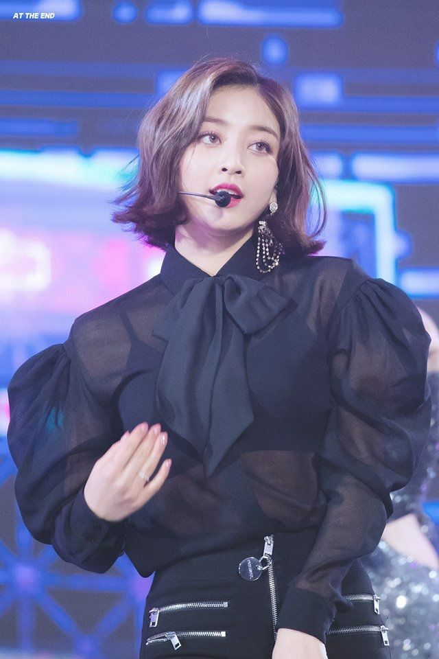Nữ Idol Kpop cùng sinh 1997: Rosé, Jihyo xinh đẹp, nổi đình nổi đám