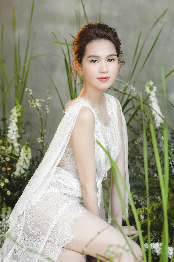 Ngọc Trinh và loạt châm ngôn sống: Là đàn bà có cho có nhận