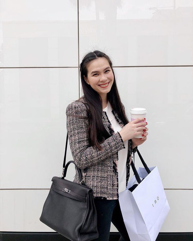 Nhan sắc thật của cô con gái út nhà nữ hoàng ảnh lịch Diễm My